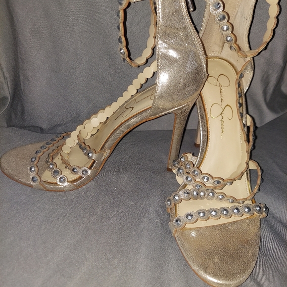 Jessica Simpson Size 7.5 Gold Embellished Heeled Zip Up Sandals - Picture 4 of 6